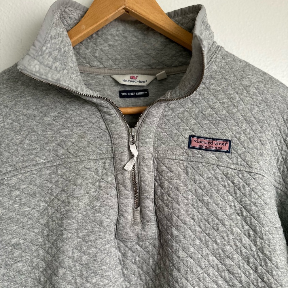 Vineyard Vines Quilted 1/4 “The Shep Shirt” Pullover - Picture 12 of 12